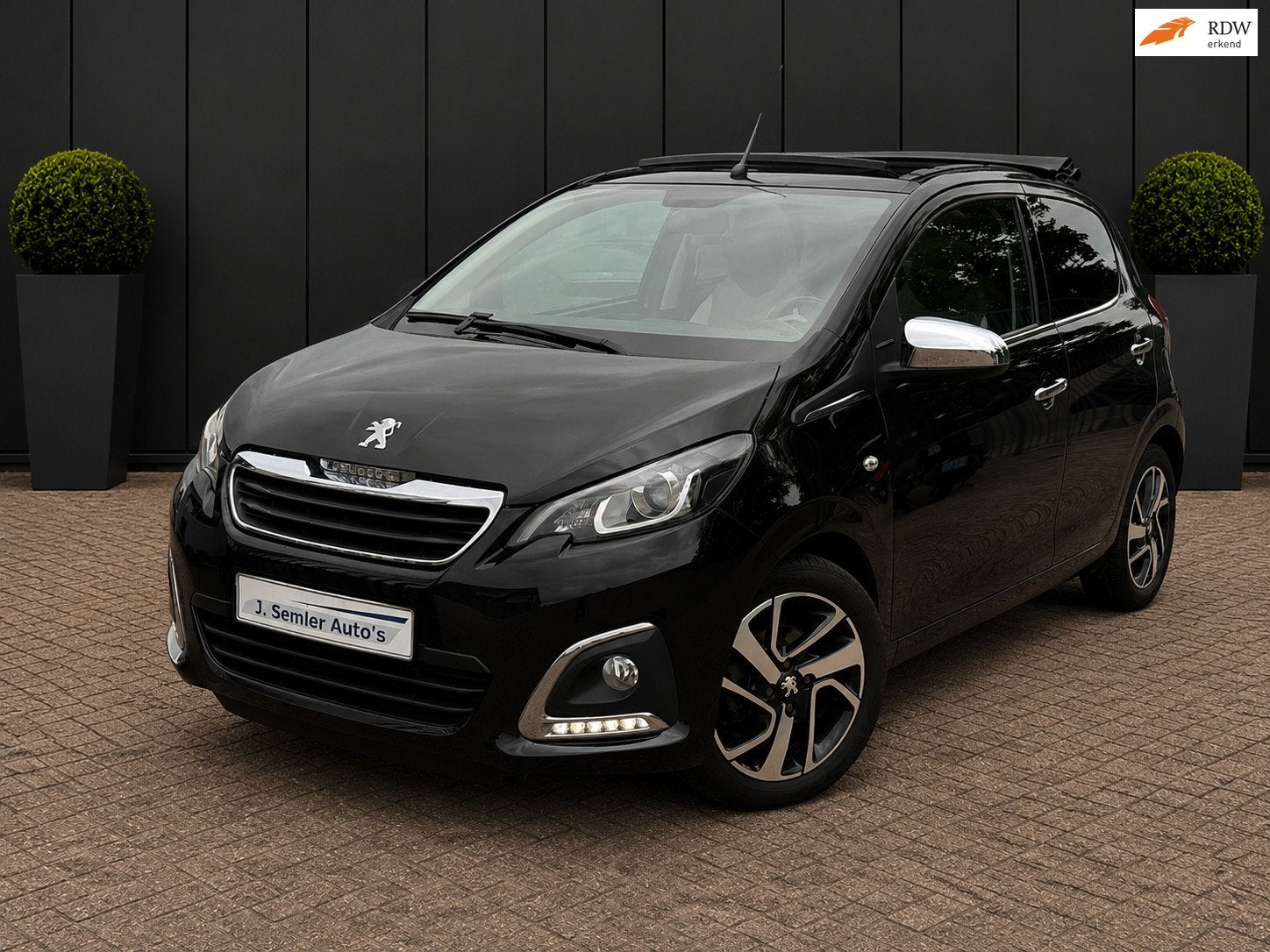 Peugeot 108 1.2 Allure TOP! CABRIO DAK 1JAAR GARANTIE CAMERA, Gebruikt, 1199 cc, 840 kg, Origineel Nederlands