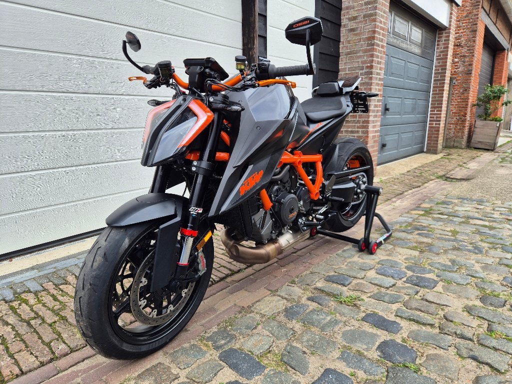 KTM 1290 Super Duke R | 2021 | 7.000 km | Tech Pack, Motoren, 2 cilinders, ABS, Motorrijbewijs A, Gebruikt