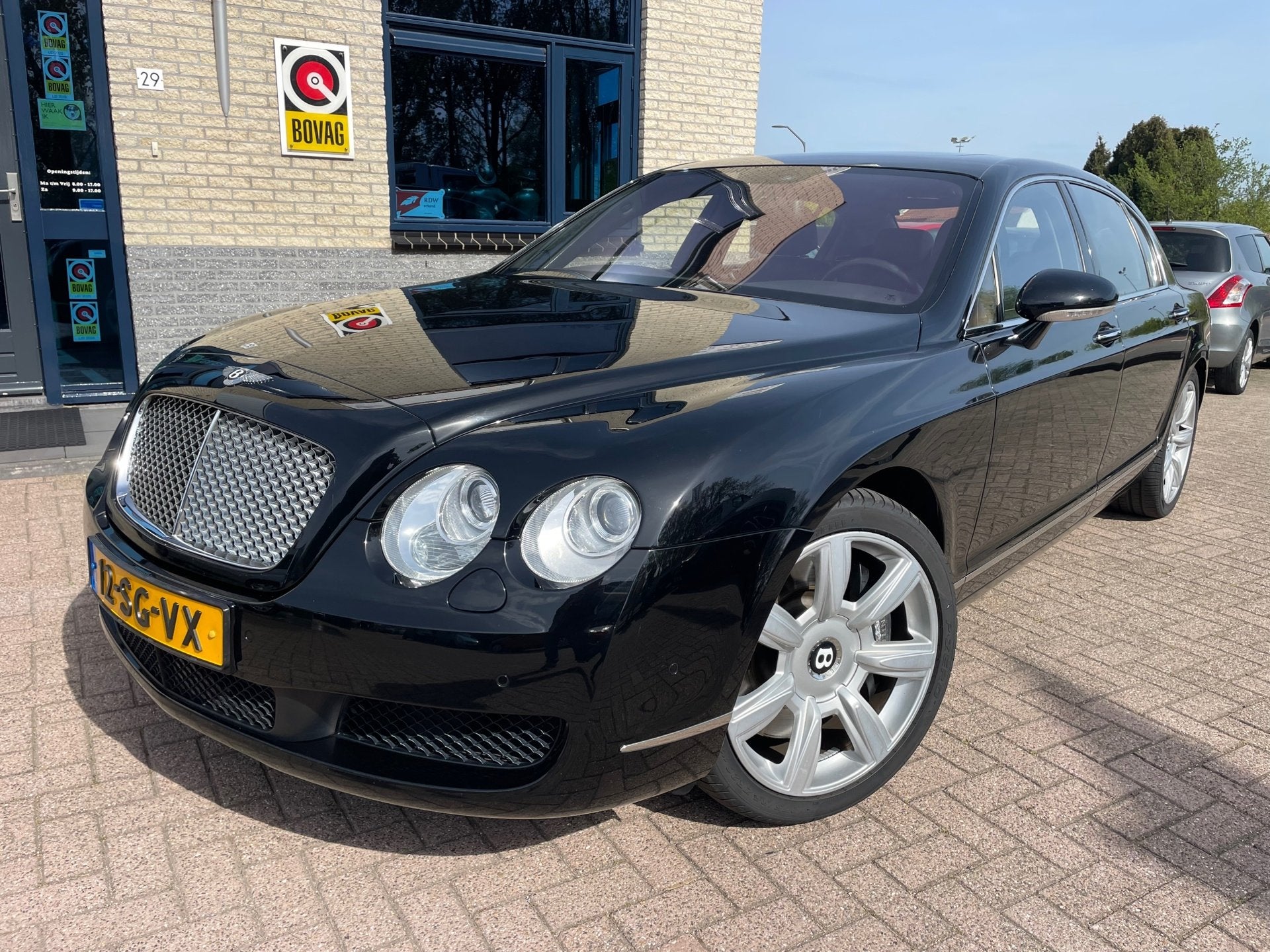 Bentley Continental Flying Spur 6.0 W12- NAP- NL auto, Auto's, Bentley, Automaat, Dealer onderhouden, Gebruikt, 12 cilinders
