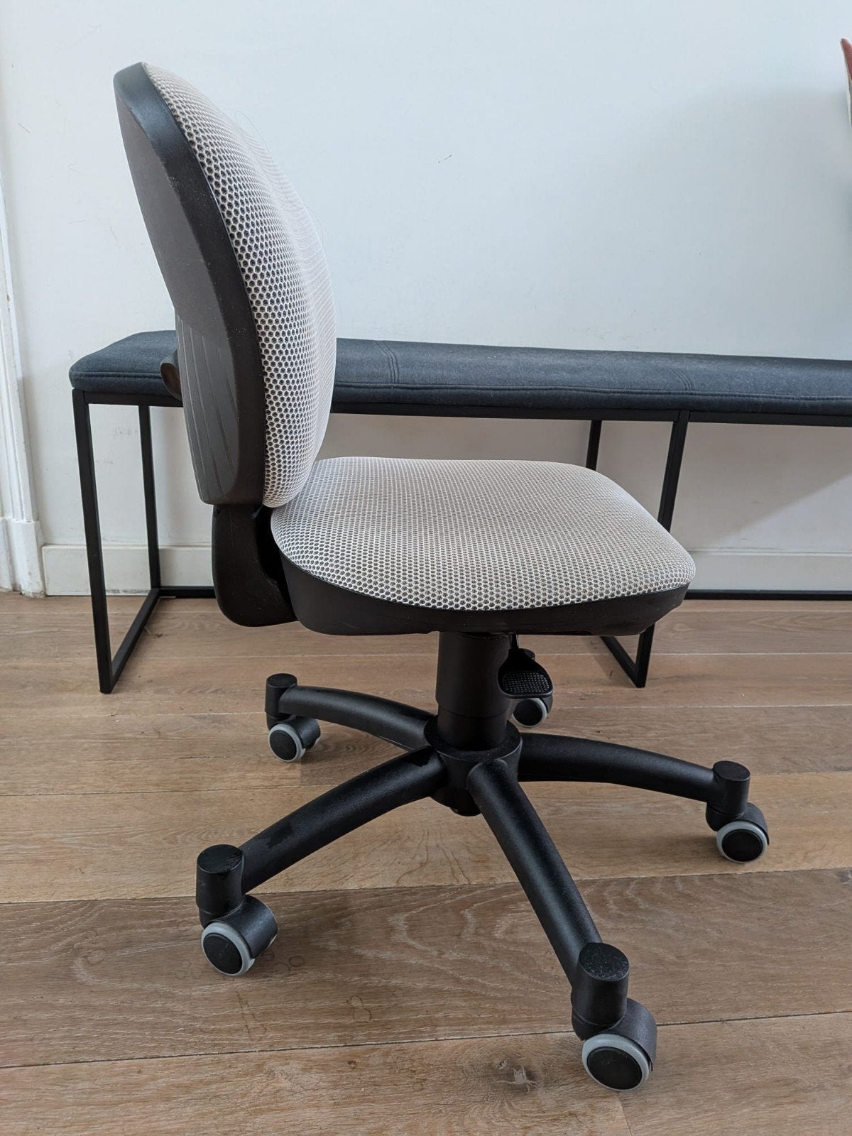Foto 5 van Lifetime Kidsrooms Bureaustoel - Ergokid 15 Jet