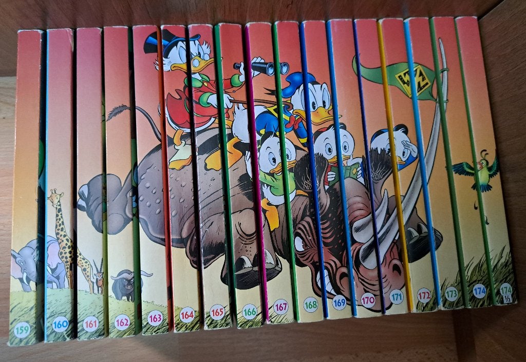 SERIE DONALD DUCK POCKETS MET RUGTEKENING, Boeken, Meerdere comics, Ophalen of Verzenden, Gelezen, Europa