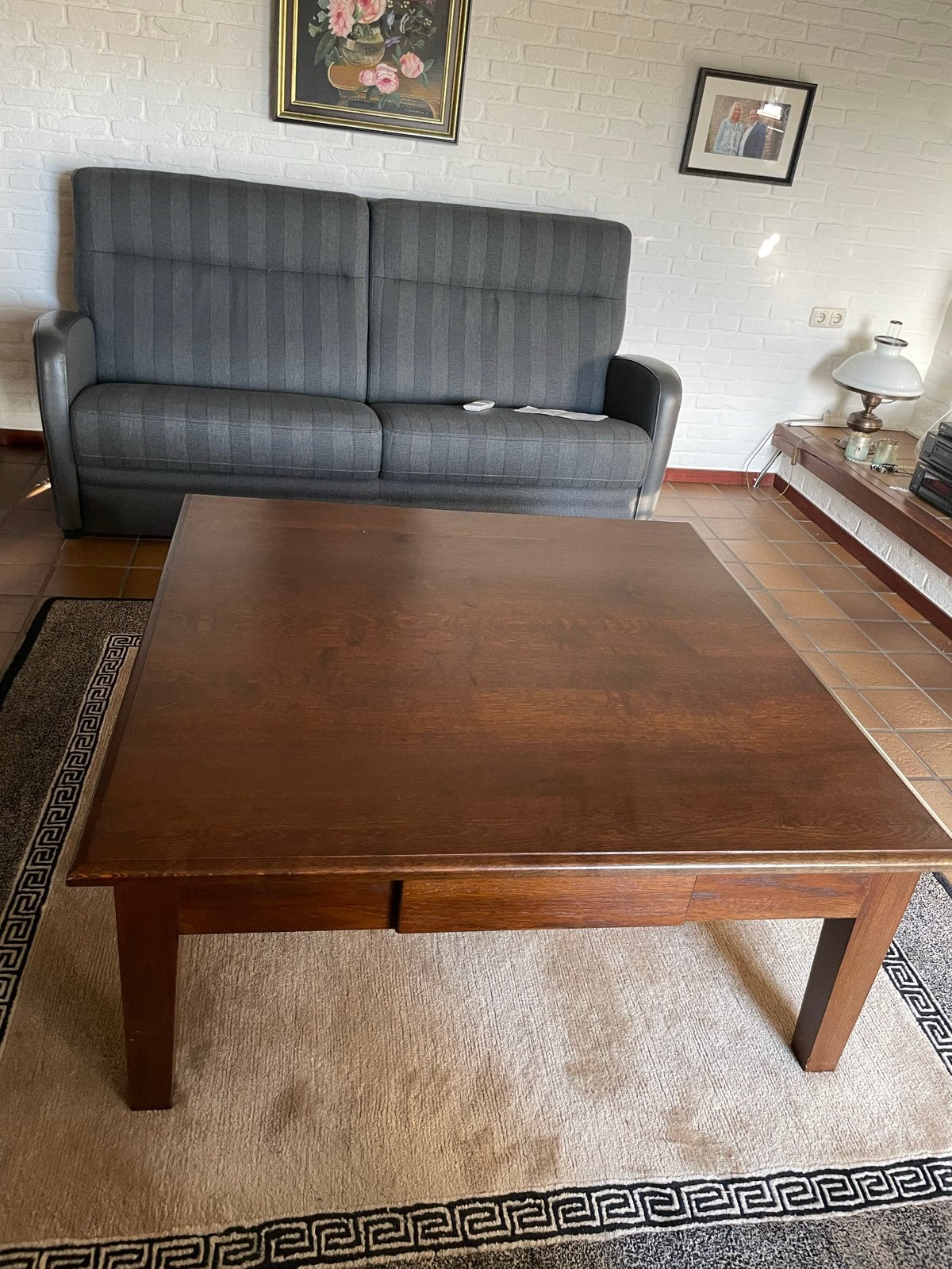 Robuuste vierkante salontafel van eikenhout, Ophalen, 50 – 75, Gebruikt, 100 tot 150 cm