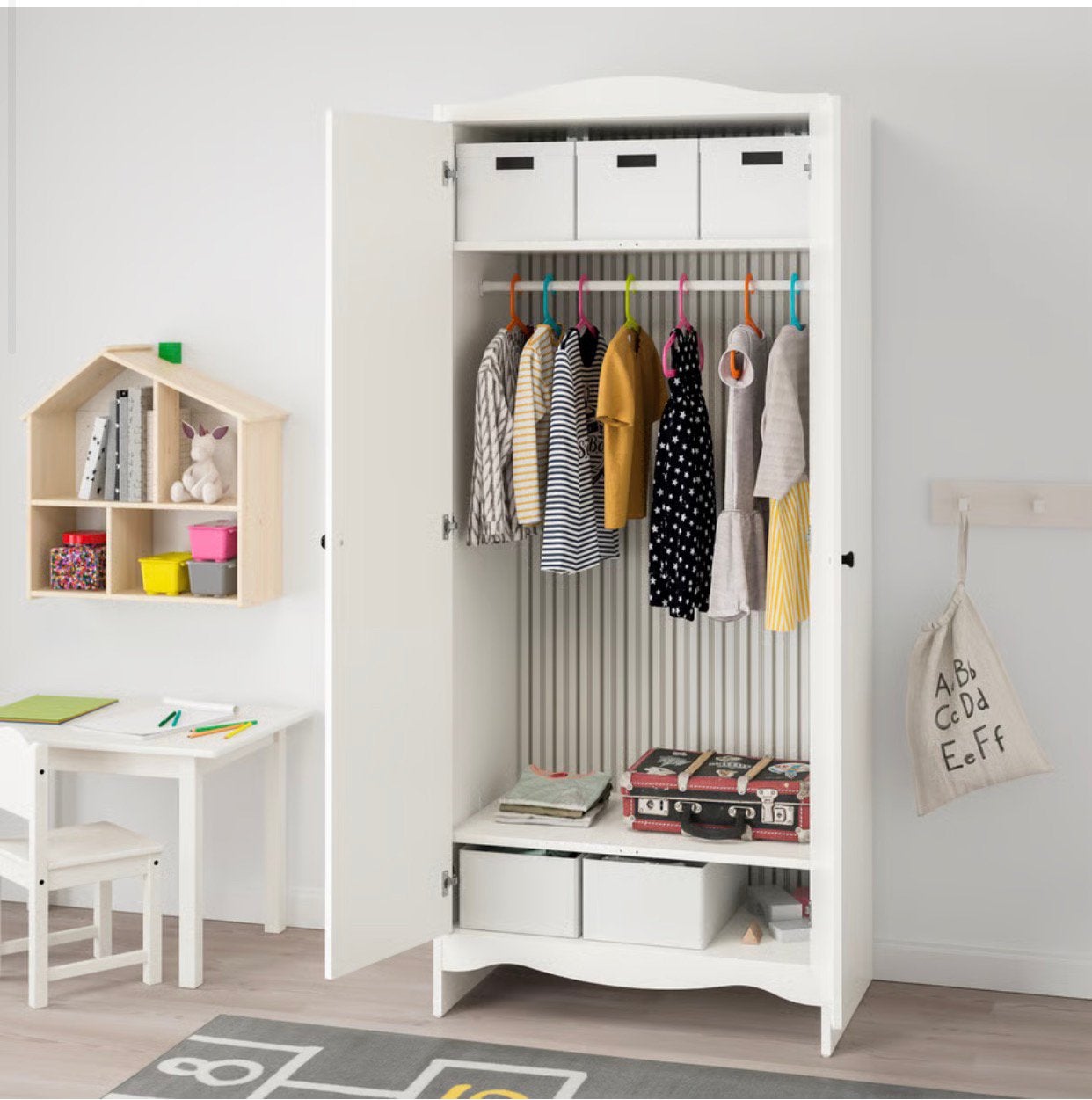 Ikea baby kledingkast, Ophalen, 50 tot 100 cm, Zo goed als nieuw, 150 tot 200 cm