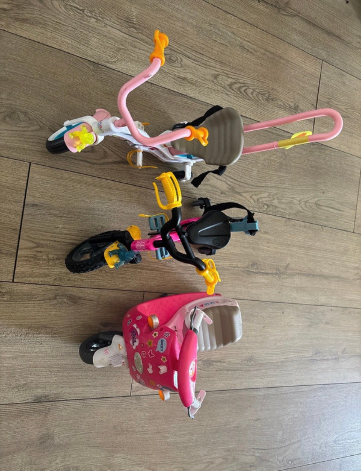 Baby born voertuigen fietsen en scooter, Ophalen of Verzenden, Zo goed als nieuw