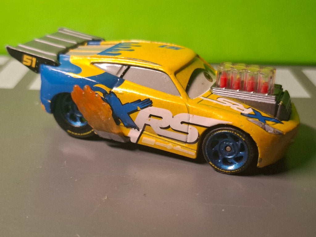 Disney Cars - Cruz Ramirez XRS Drag Racing [geel] 1/55, Ophalen of Verzenden, Gebruikt