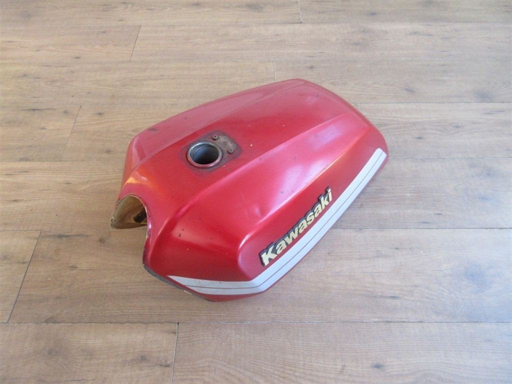 Kawasaki GT550 benzinetank GT 550 benzine tank KZ550G KZ 550, Motoren, Ophalen of Verzenden, Gebruikt