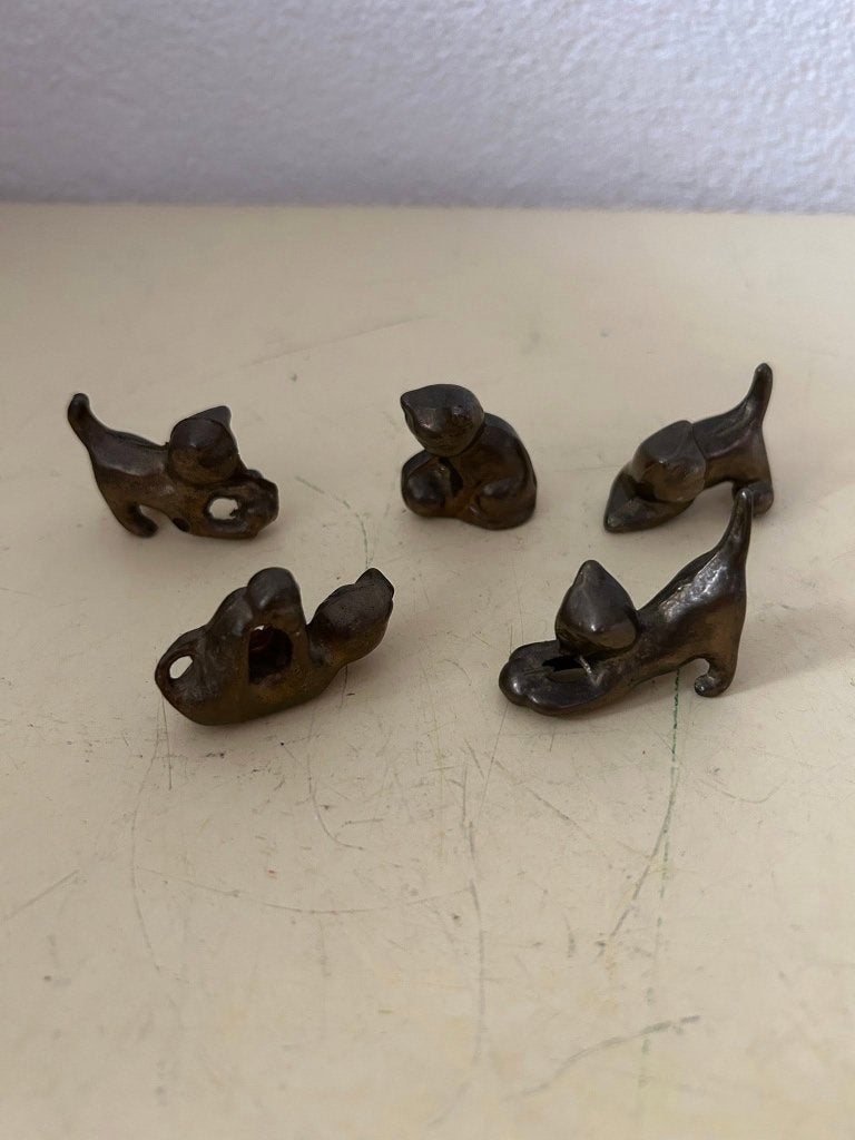 Set van 5 vintage messing miniaturen katten beeldjes, Ophalen of Verzenden, Gebruikt, Dier