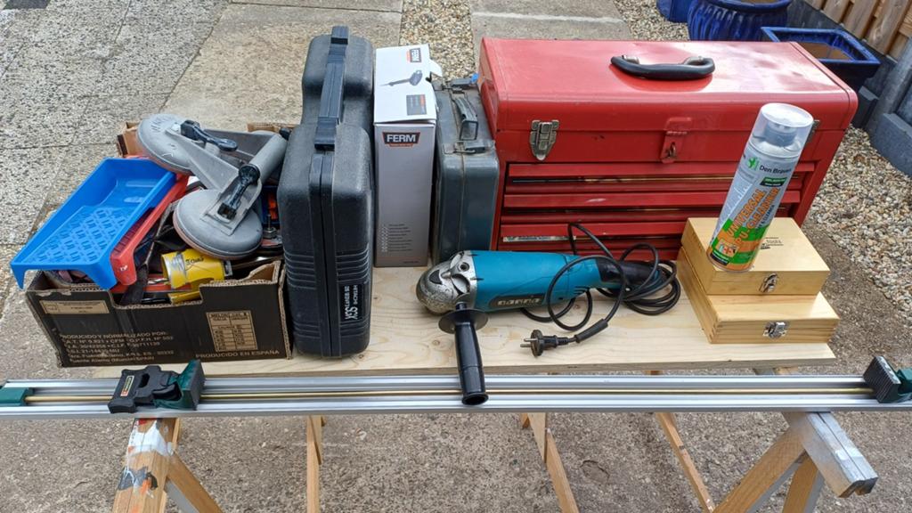 Partij gereedschap, Ophalen