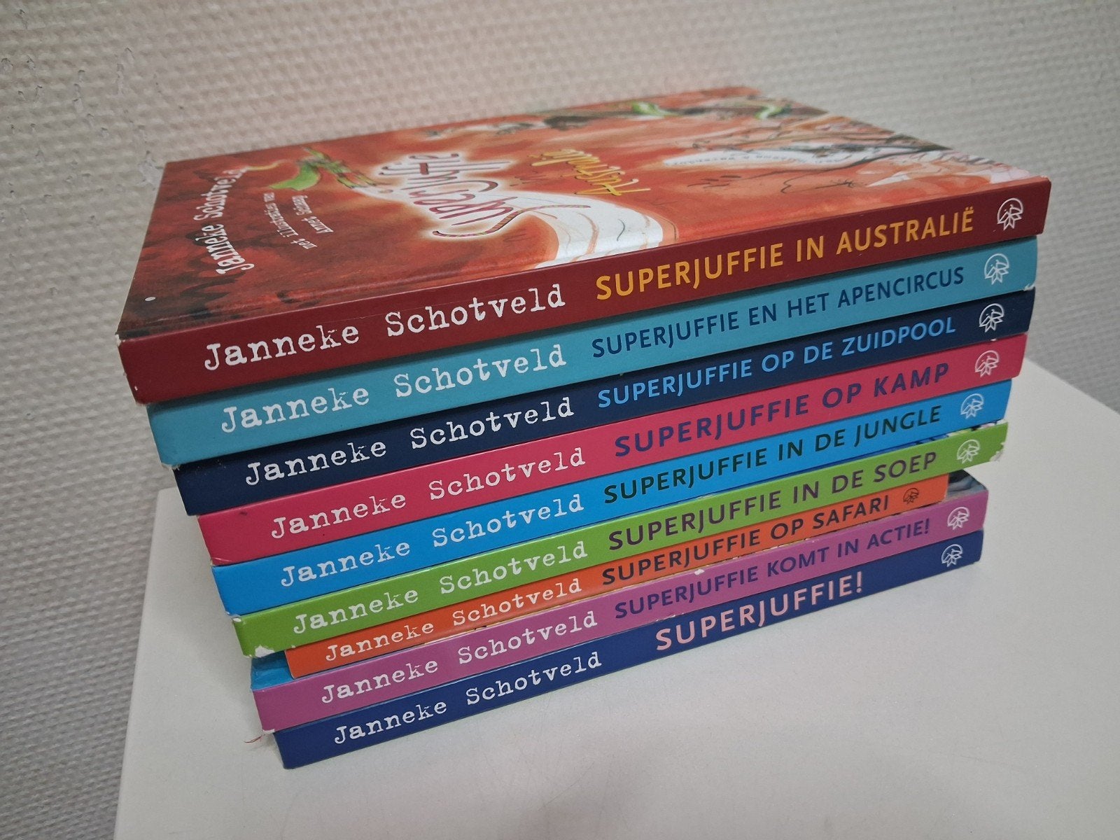 Complete Superjuffie serie - 9 boeken van Janneke Schotveld, Ophalen of Verzenden, Gelezen, Janneke Schotveld, Fictie