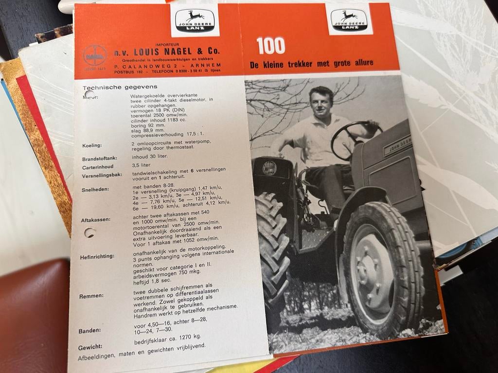 Oude folder John Deere Lanz 100 trekker jaren '60, Ophalen of Verzenden, Zo goed als nieuw, Overige merken