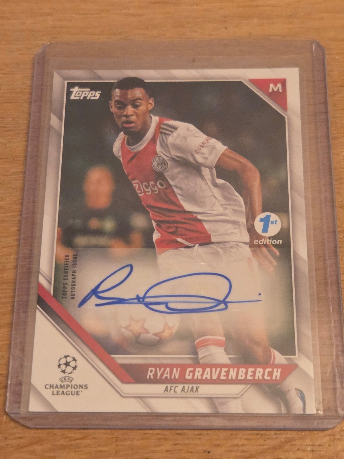 Topps Ryan Gravenberch gesigneerde kaart Ajax, Verzamelen, Ophalen of Verzenden, Zo goed als nieuw, Ajax, Spelerskaart