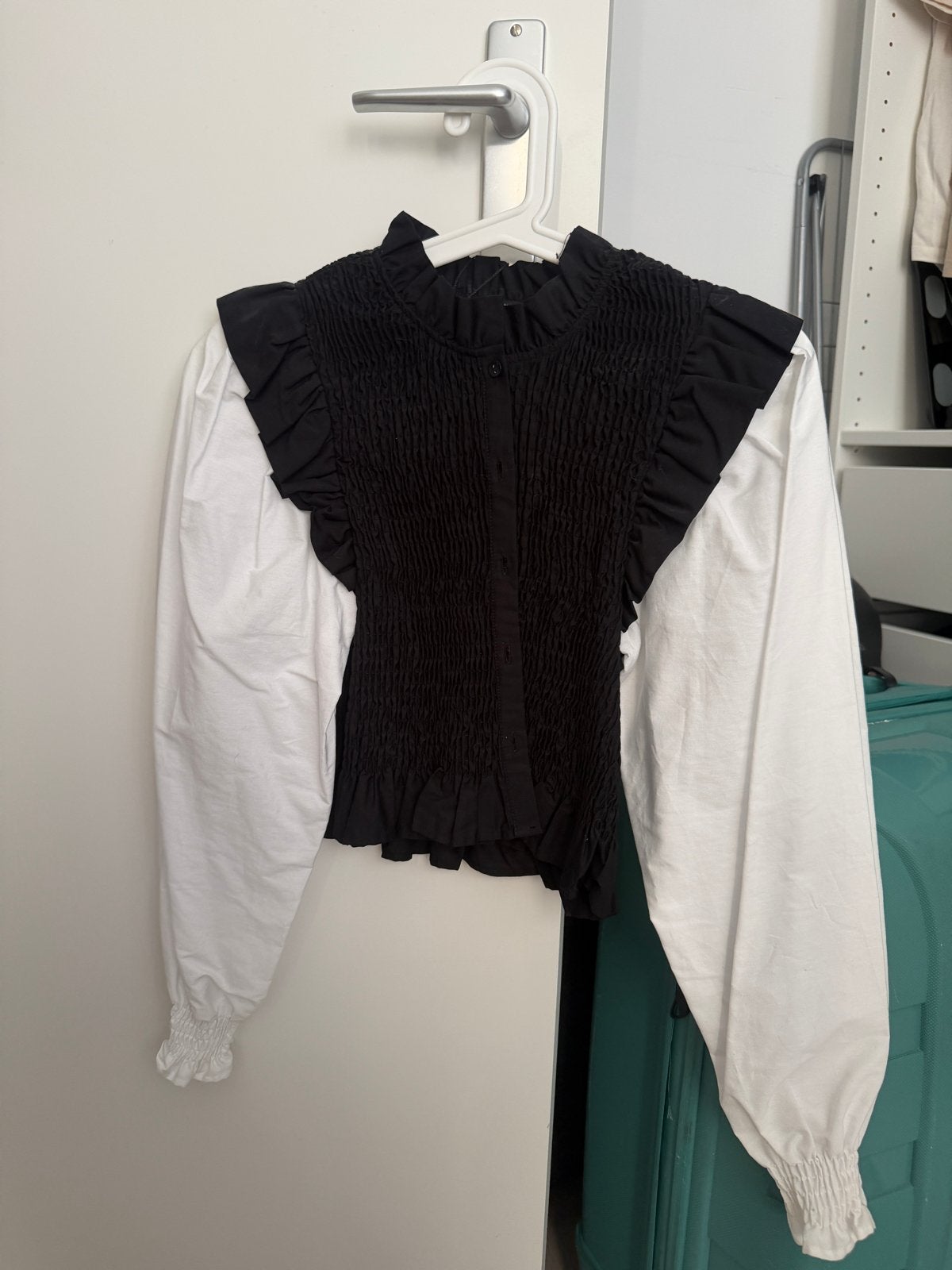 Zara top met lange mouwen en ruches - XS, Zwart, Nieuw, Ophalen of Verzenden, Lange mouw