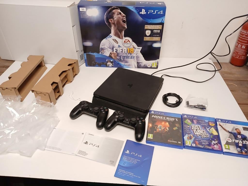 Sony ps4 1tb type cuh-2116B zeer netjes en compleet, Ophalen of Verzenden, Zo goed als nieuw, Met 1 controller, Original