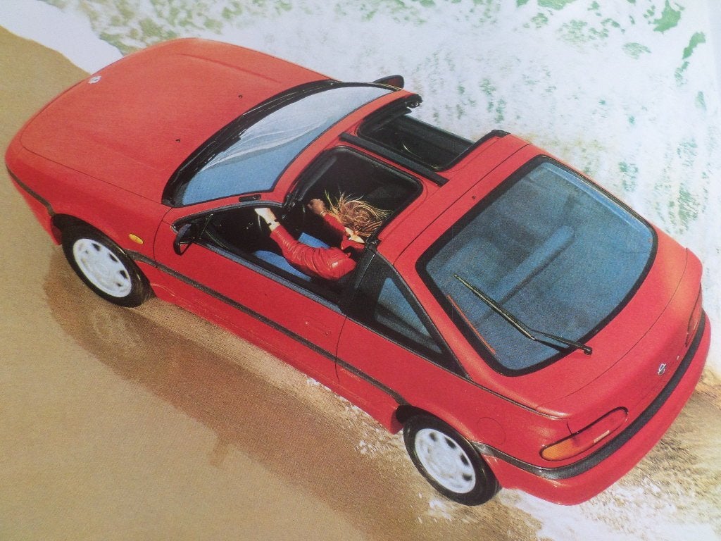 Nissan 100 NX 1.6 & 2.0 GTI Brochure, Ophalen of Verzenden, Zo goed als nieuw, Nissan