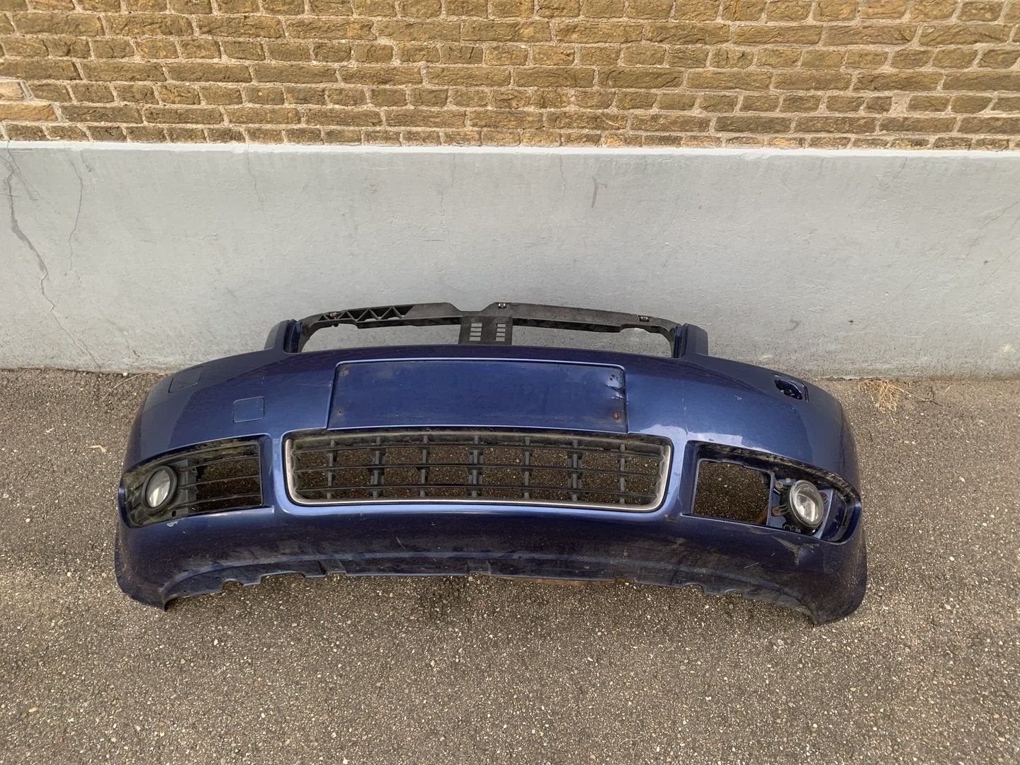 voorbumper audi A4 cabrio 2002 tot 2005 blauw 8H0807437 B6, Gebruikt, -, Voor, -