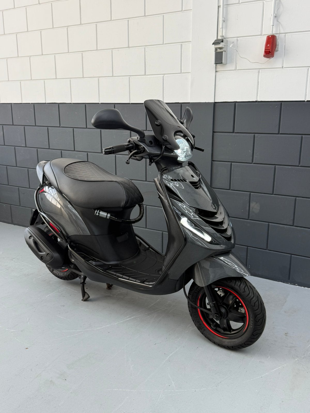Piaggio Zip Sp Iget Bromscooter Vol Opties! Zelioni Led, Ophalen