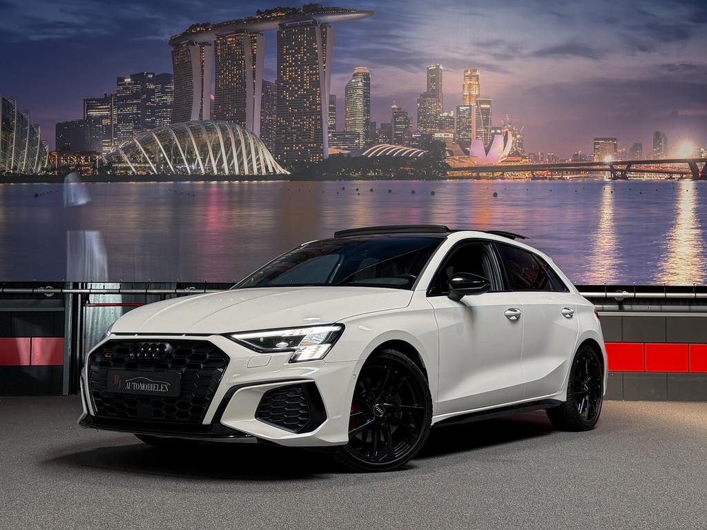 Audi A3 Sportback 2.0 TFSI S3 quattro B&o|RS-zetels|HUD|Pano, Automaat, Gebruikt, 4 cilinders, 1984 cc