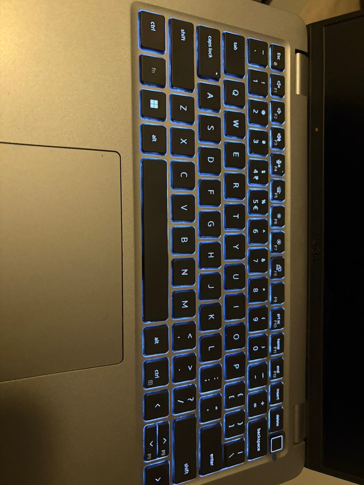 Dell Inspiron 3480, Ophalen of Verzenden, Zo goed als nieuw, 15 inch, 2 tot 3 Ghz