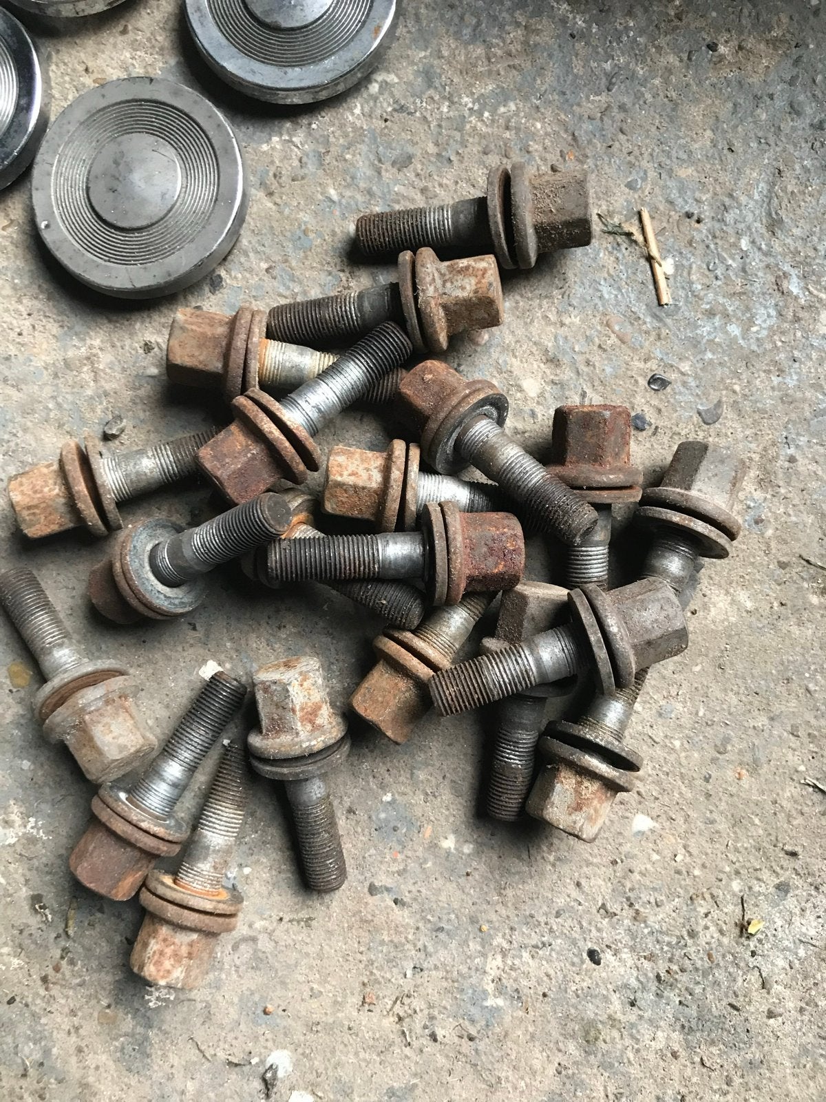 Set wielbouten Citroën CX voor lichtmetalen wielen, Auto-onderdelen, Ophalen of Verzenden, Gebruikt, Citroën