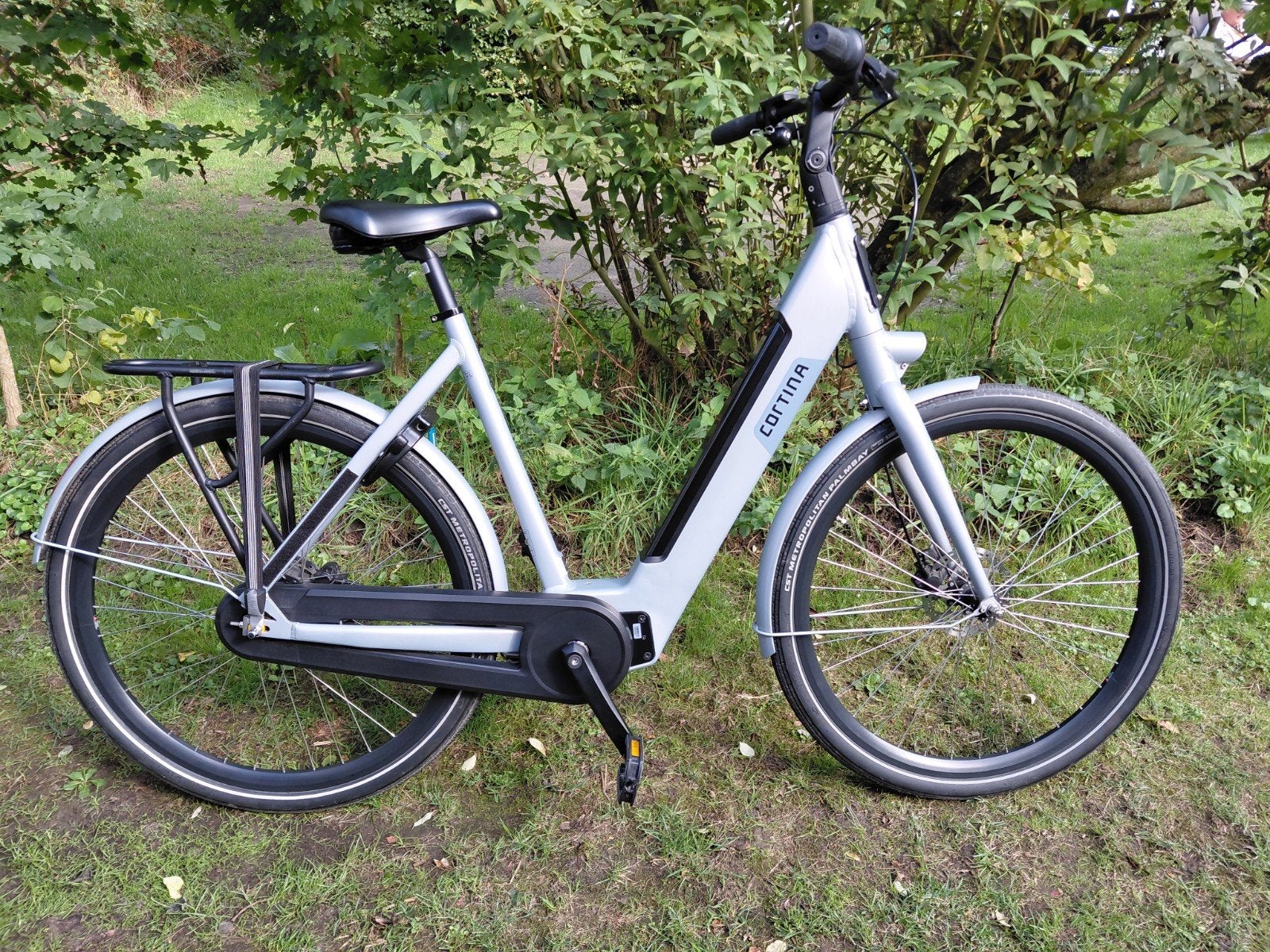 Cortina E-nite Nieuwstaat 500Wh 8v, Versnellingen, 56 cm of meer, Zo goed als nieuw, Ophalen