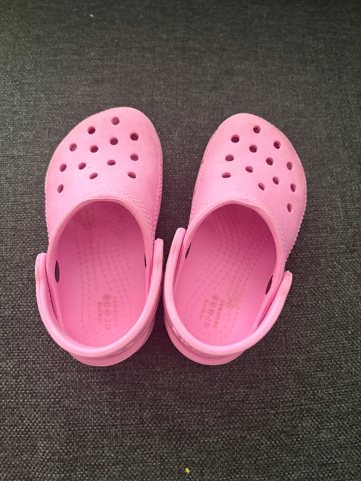 Roze Crocs voor kinderen - Comfortabel en stijlvol, Ophalen of Verzenden, Gebruikt, Meisje