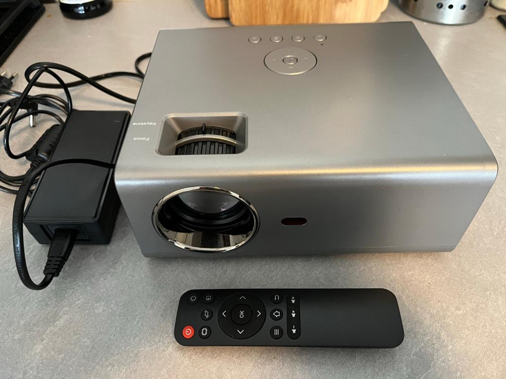 Nor-Tec LED Projector - Compacte Beamer, Audio, Tv en Foto, Beamers, Ophalen of Verzenden, Zo goed als nieuw, LED, Overige resoluties
