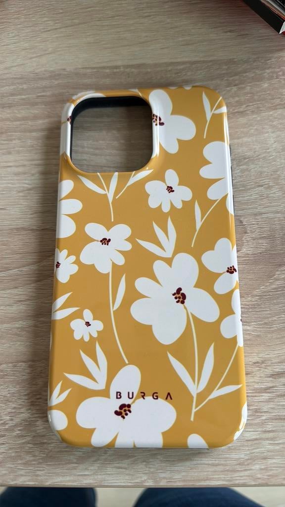 Burga Iphone 15 pro max hoesje, Ophalen, Zo goed als nieuw