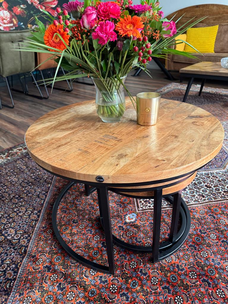 Set van 3 ronde salontafels van mangohout en metaal, Huis en Inrichting, Tafels | Salontafels, Ophalen, Rond, 50 tot 100 cm, Zo goed als nieuw