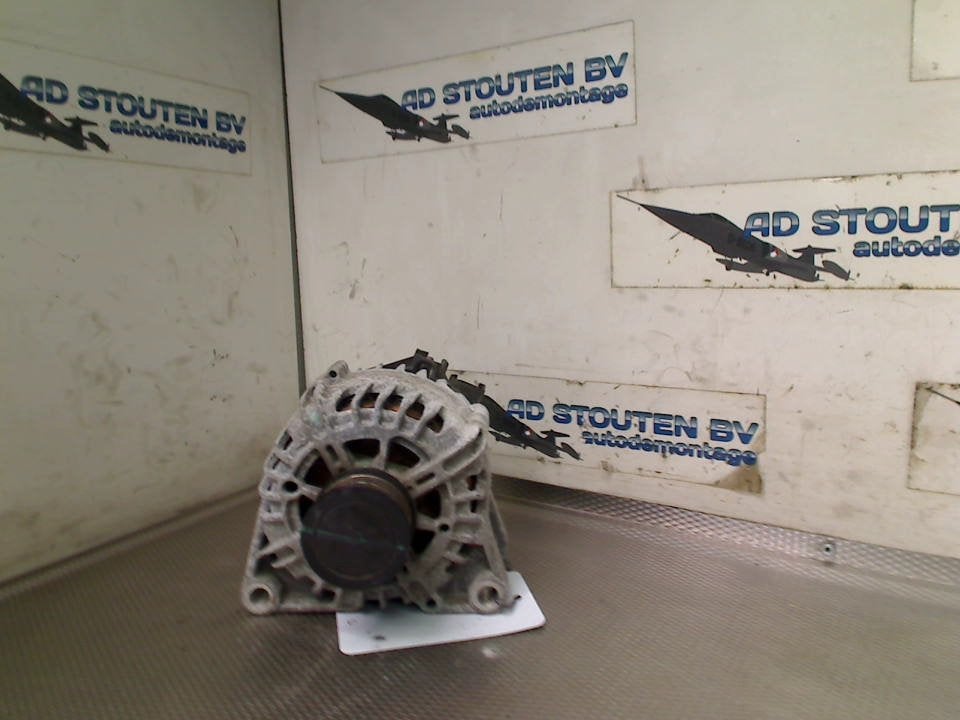 Dynamo Ford Transit Courier (2018-04/2023-12) 2119000901, Gebruikt, Henry-Ford-Straße  1, Köln 50735, , Duitsland, Ford-Werke GmbH
