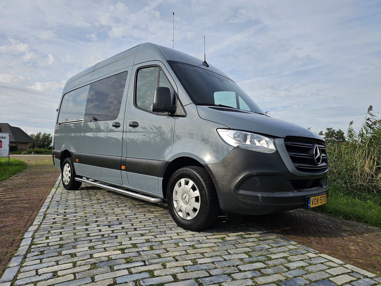 Mercedes-Benz Sprinter 2.1 CDI 120KW 2019 Grijs, Auto's, Achterwielaandrijving, Euro 6, 4 cilinders, USB