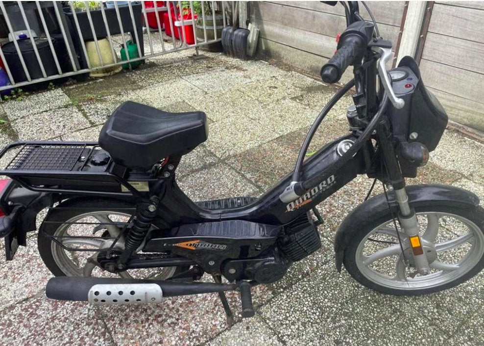 Tomos Quadro rijd en start prima, Fietsen en Brommers, Brommers | Tomos, Ophalen, Gebruikt, Quadro, Maximaal 25 km/u