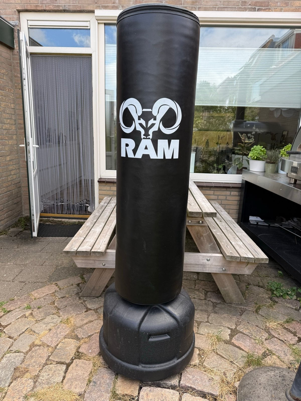 RAM O vrijstaande bokszak – zo goed als nieuw, Overige, Vechtsportmateriaal, Zo goed als nieuw, Groter dan maat XL