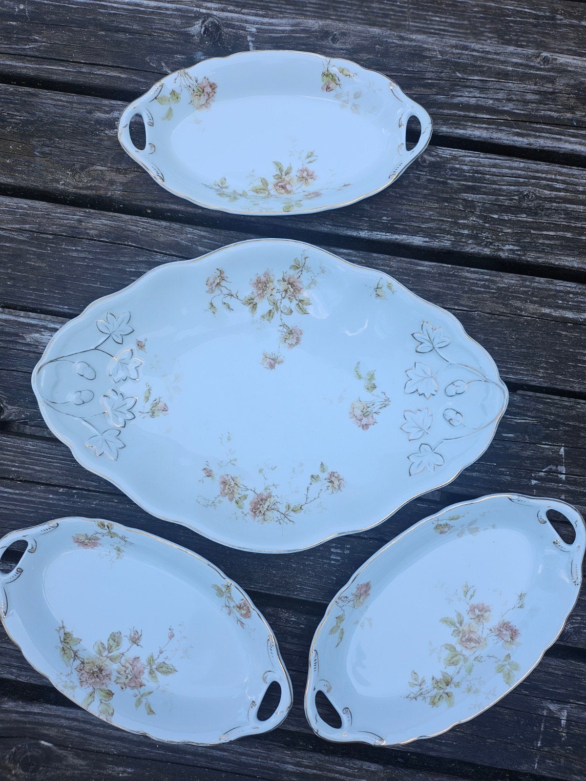 Set schalen, romantisch, brocante raviers, Antiek en Kunst, Antiek | Servies los, Ophalen of Verzenden