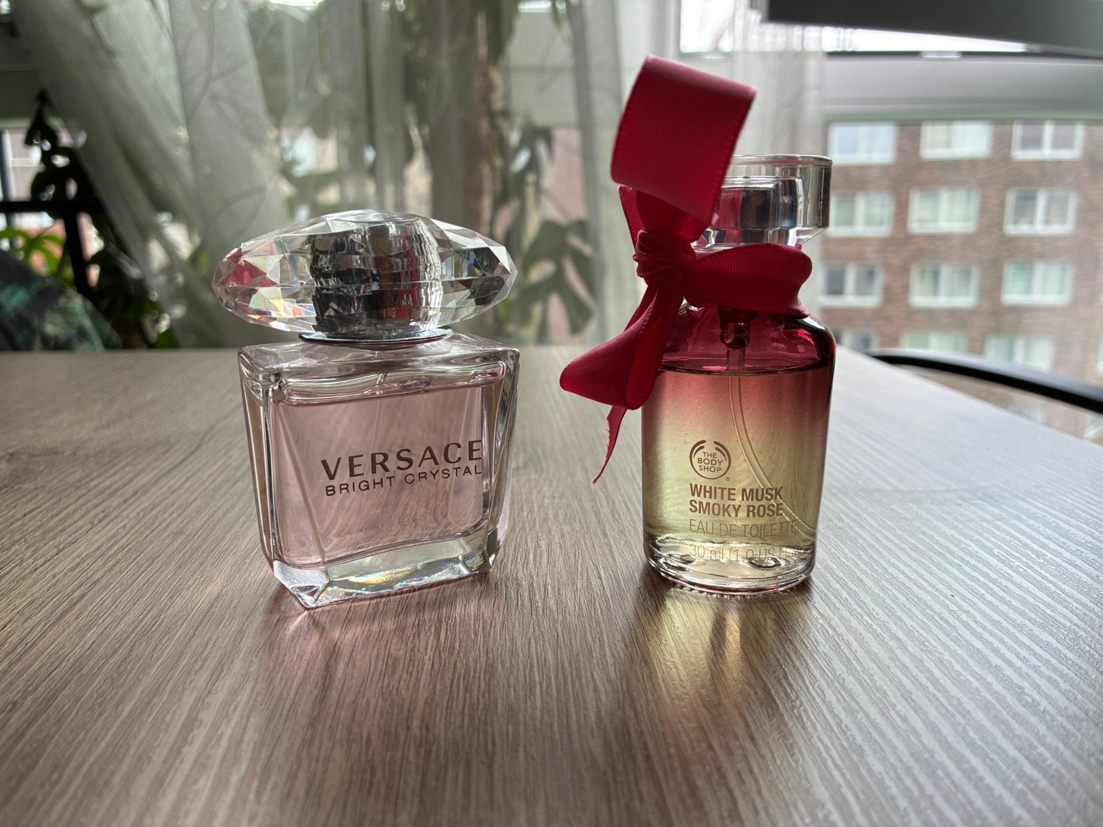 Versace Bright Crystal & The Body Shop White Musk Smoky Rose, Ophalen of Verzenden, Zo goed als nieuw