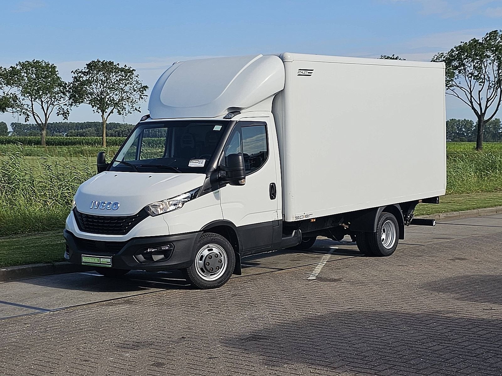 IVECO DAILY 35C16 bakwagen laadklep!, Gebruikt, Euro 6, 156 pk, Iveco