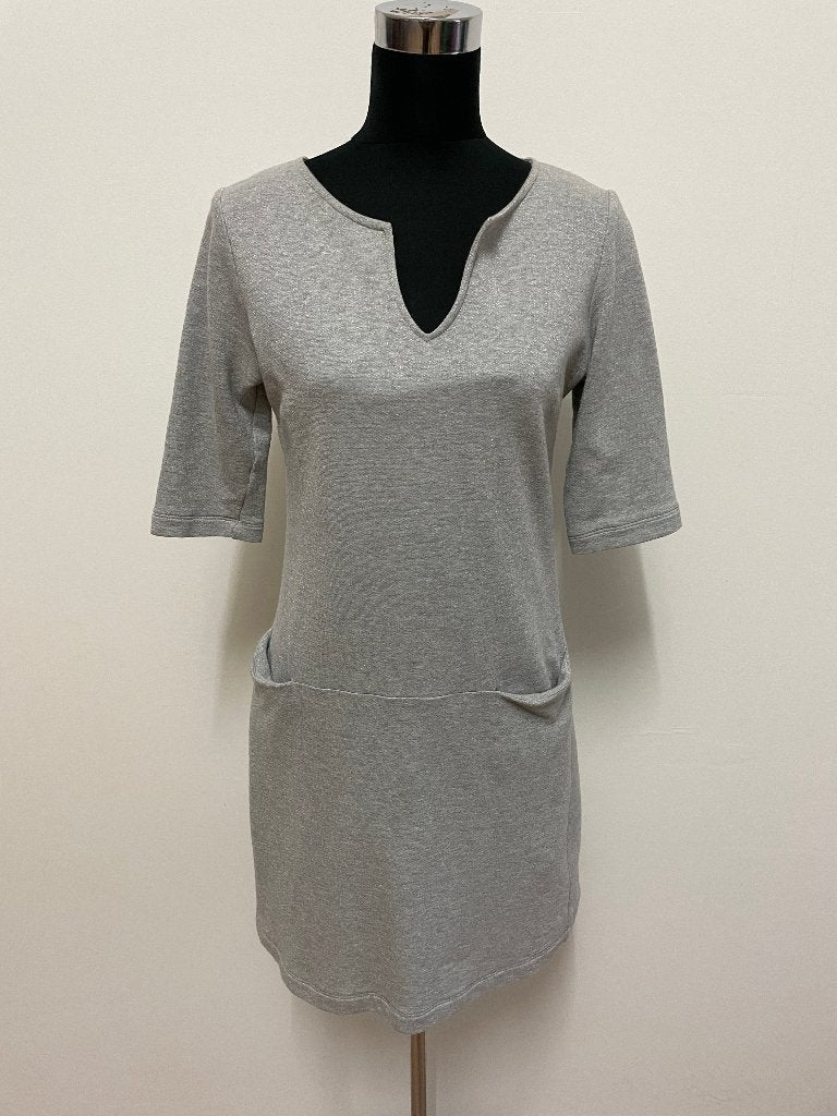 J256 - Zilvergrijze Nathalie Vleeschouwer jurk maat S (1), Kleding | Dames, Ophalen of Verzenden, Zo goed als nieuw, Maat 38/40 (M)