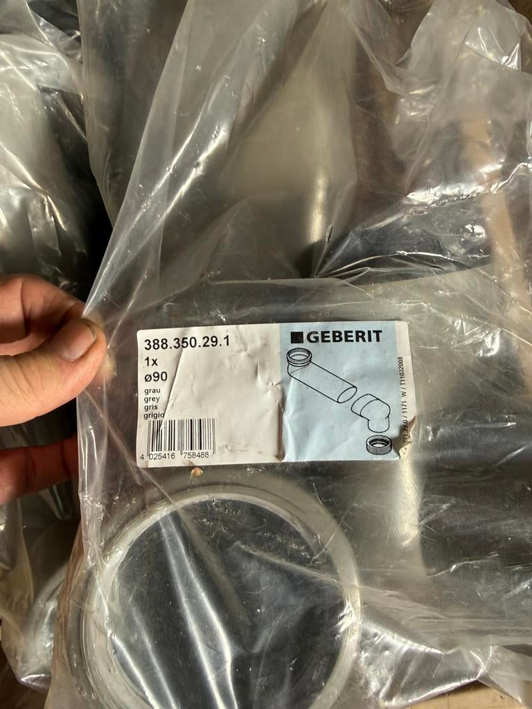 Geberit 388.350.29.1, Doe-het-zelf en Verbouw, Buizen en Afvoer, Pvc, Nieuw, Ophalen of Verzenden, Minder dan 2 meter