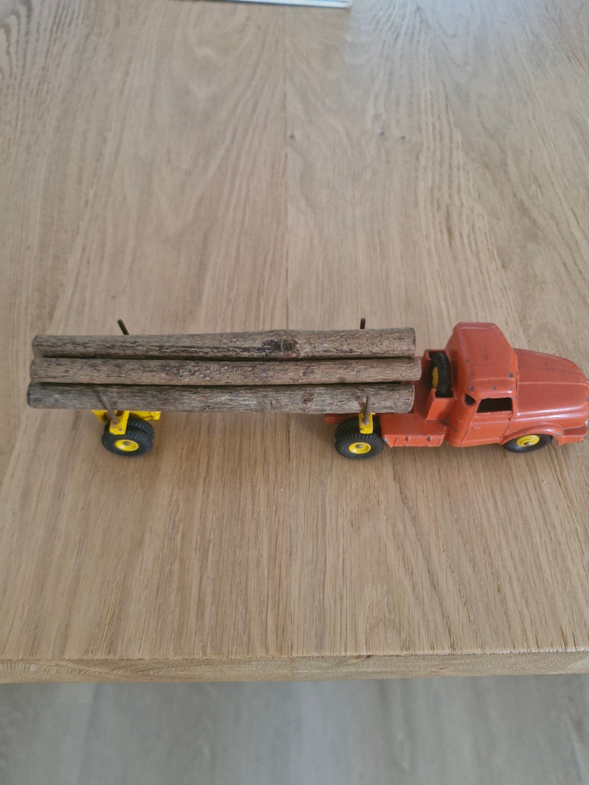 Dinky Supertoys 36A Willeme Tractor met Houtoplegger, Ophalen of Verzenden, Gebruikt