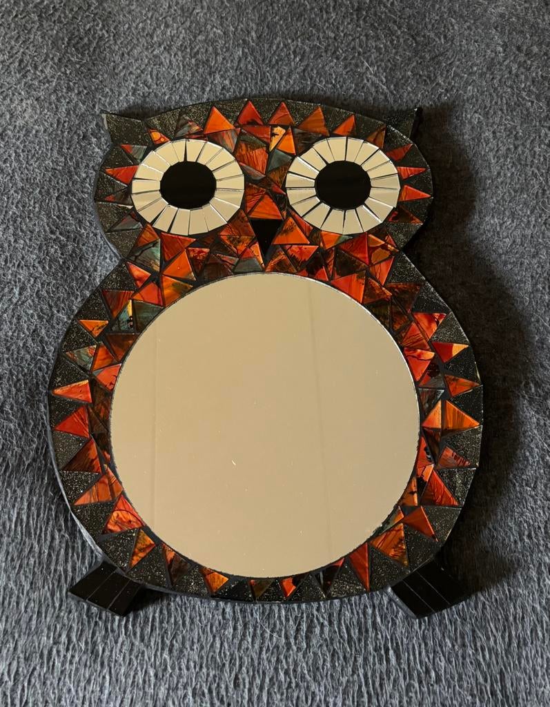 Spiegel Uil met mozaiek steentjes uit indonesie 33x26cm, Minder dan 50 cm, Ophalen of Verzenden, Zo goed als nieuw, Minder dan 100 cm
