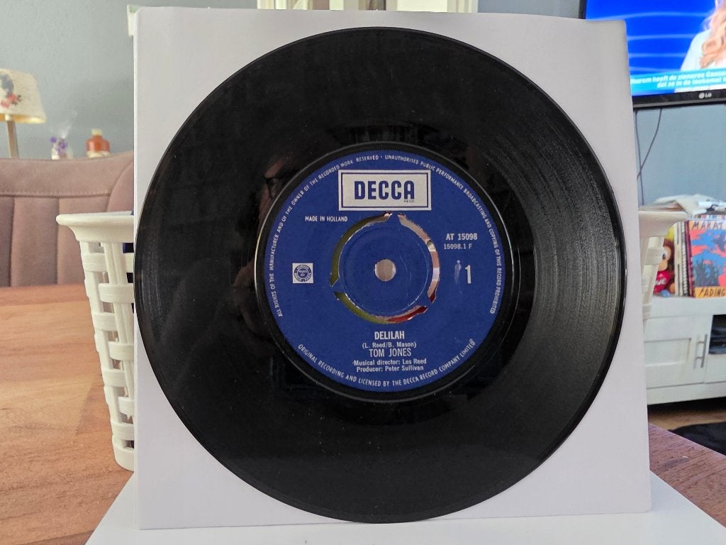 7" Single Tom Jones - Delilah / Smile, Gebruikt, 7 inch, Ophalen of Verzenden, Pop