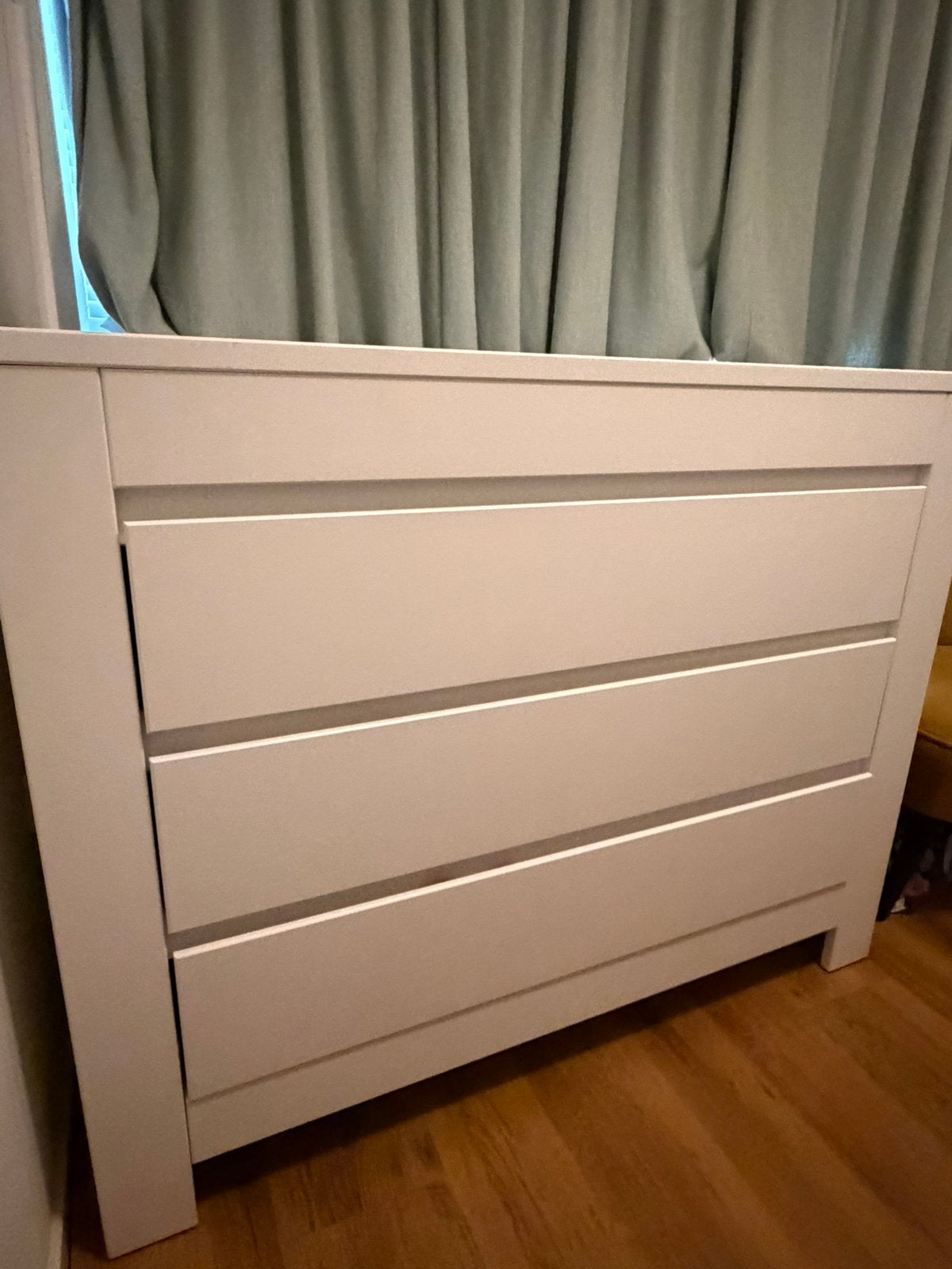 Ladekast/commode IKEA, Kinderen en Baby's, Kinderkamer | Complete kinderkamers, Ophalen, Zo goed als nieuw, Jongetje of Meisje