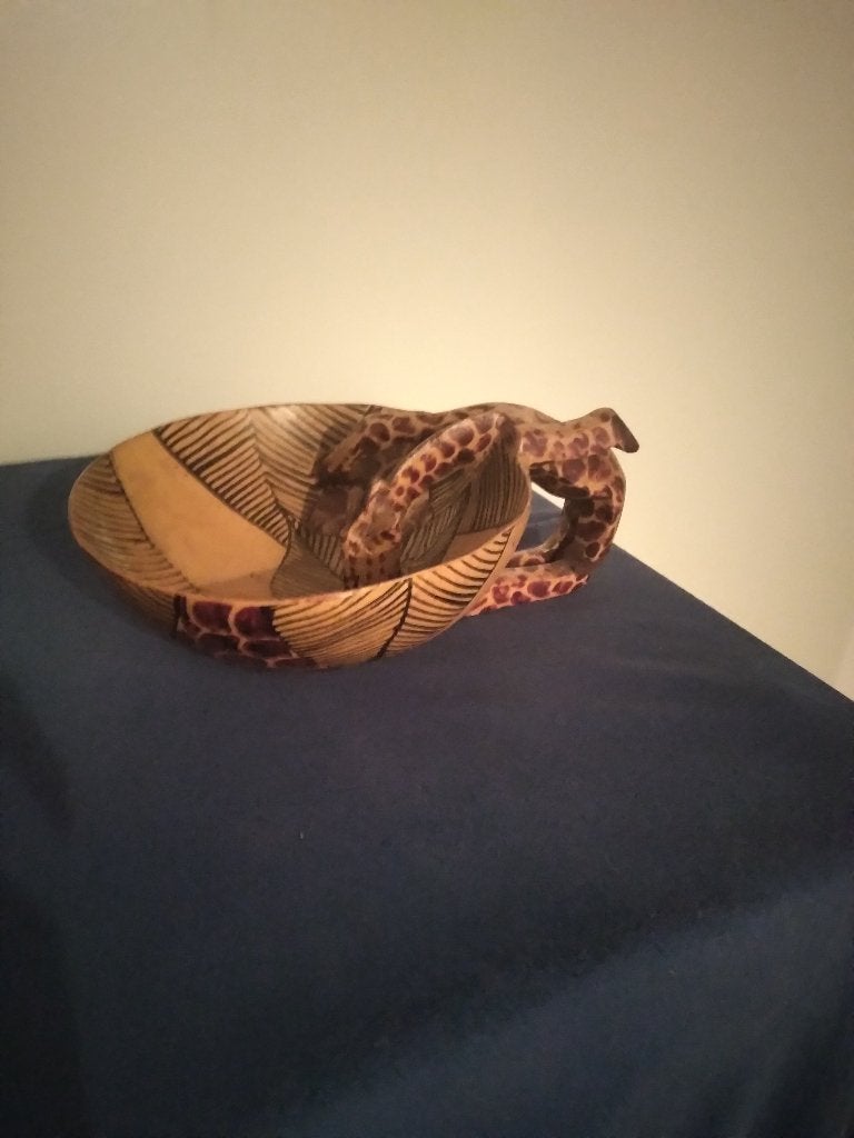 grote houten kom met ......., Ophalen