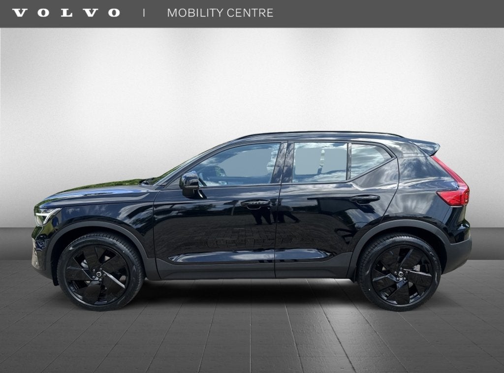 Volvo XC40 XC40 B4 Plus Black Edition | TE BESTELLEN! |, Auto's, Automaat, Dealer onderhouden, Zwart, Bedrijf