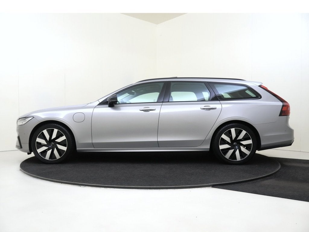 Volvo V90 T6 Ultimate Dark | Trekhaak | H&K Audio | 360 Came, Auto's, Dealer onderhouden, 4 cilinders, Lichtsensor, Hybride Elektrisch/Benzine