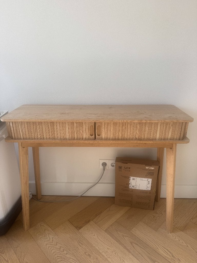 Tafel/Bureau, Ophalen, Gebruikt, Minimalistisch design met natuurlijke materialen, Grenenhout