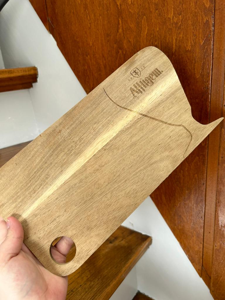 Affligem houten borrelplank, Ophalen of Verzenden, Zo goed als nieuw, Gebruiksvoorwerp