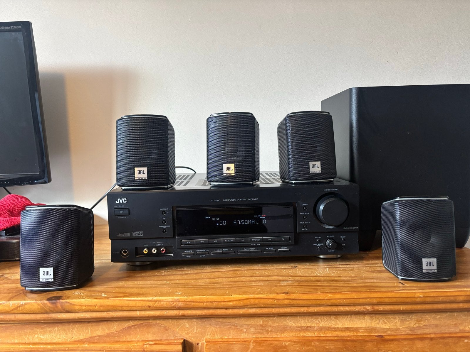 JVC RX-5060 Audio/Video Control Receiver met JBL 5.1 set, Ophalen, Gebruikt, JVC, 5.1-systeem