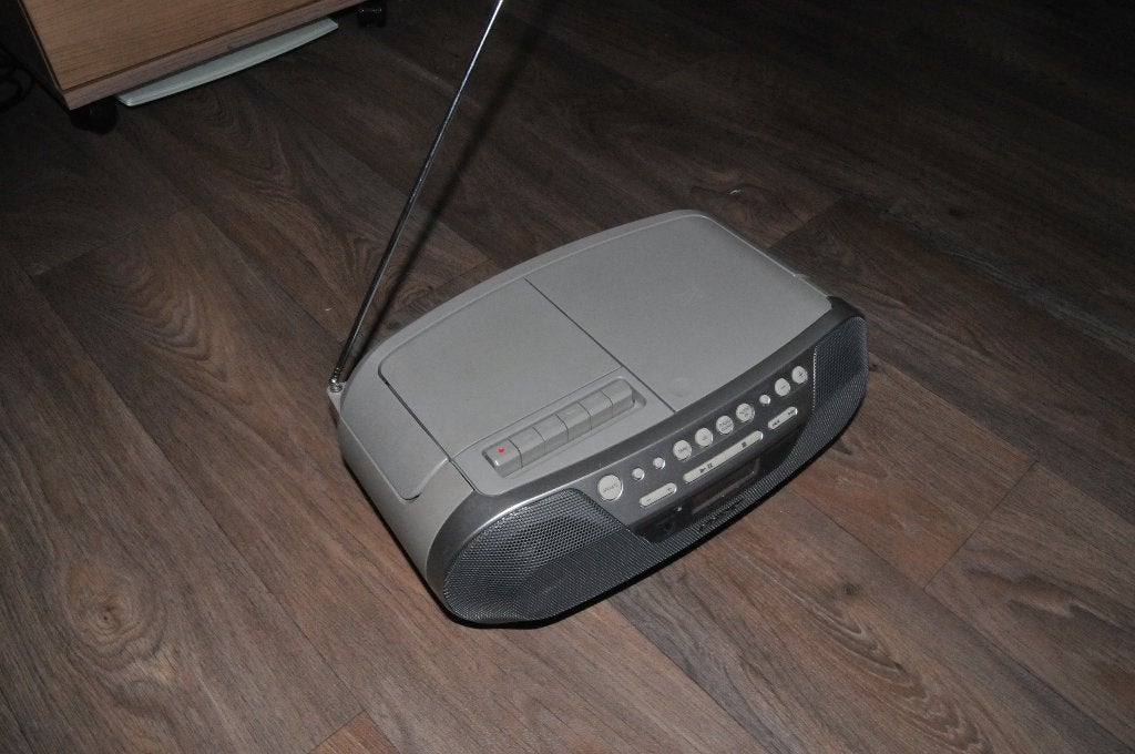 Sony radio cd, Ophalen of Verzenden, Zo goed als nieuw, Transistorradio, Met cd-speler