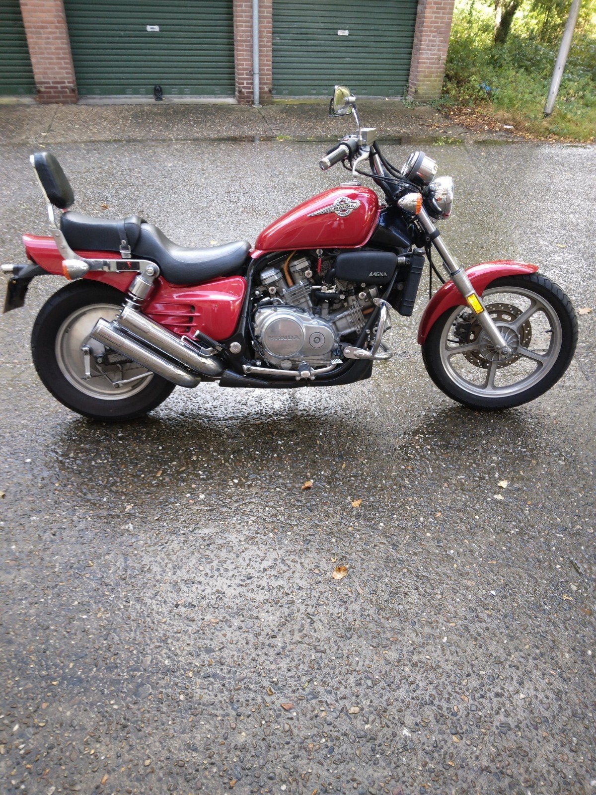 honda vf 700c, Particulier, Chopper