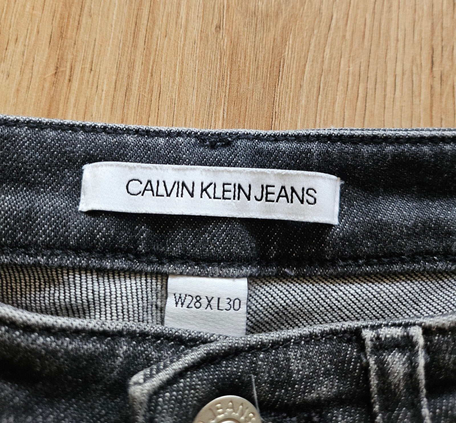 Calvin Klein Jeans - Zwarte skinny jeans W28, Kleding | Dames, Zwart, Ophalen of Verzenden, Zo goed als nieuw, W28 - W29 (confectie 36)